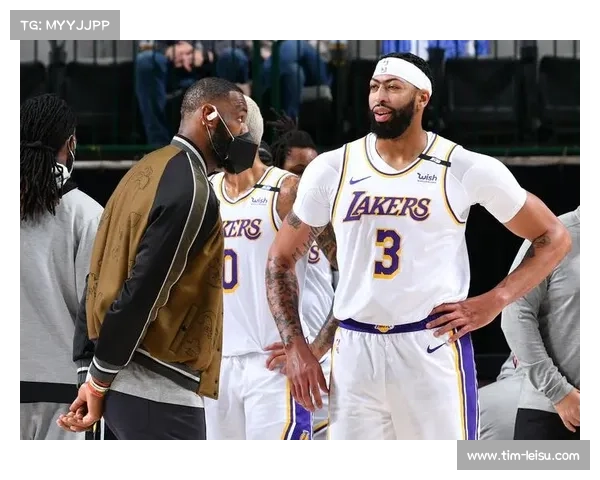 安东尼·戴维斯:如何在NBA内线称霸并影响比赛的全能巨星 安东尼·戴维斯:如何在NBA内线称霸并影响比赛的全能巨星